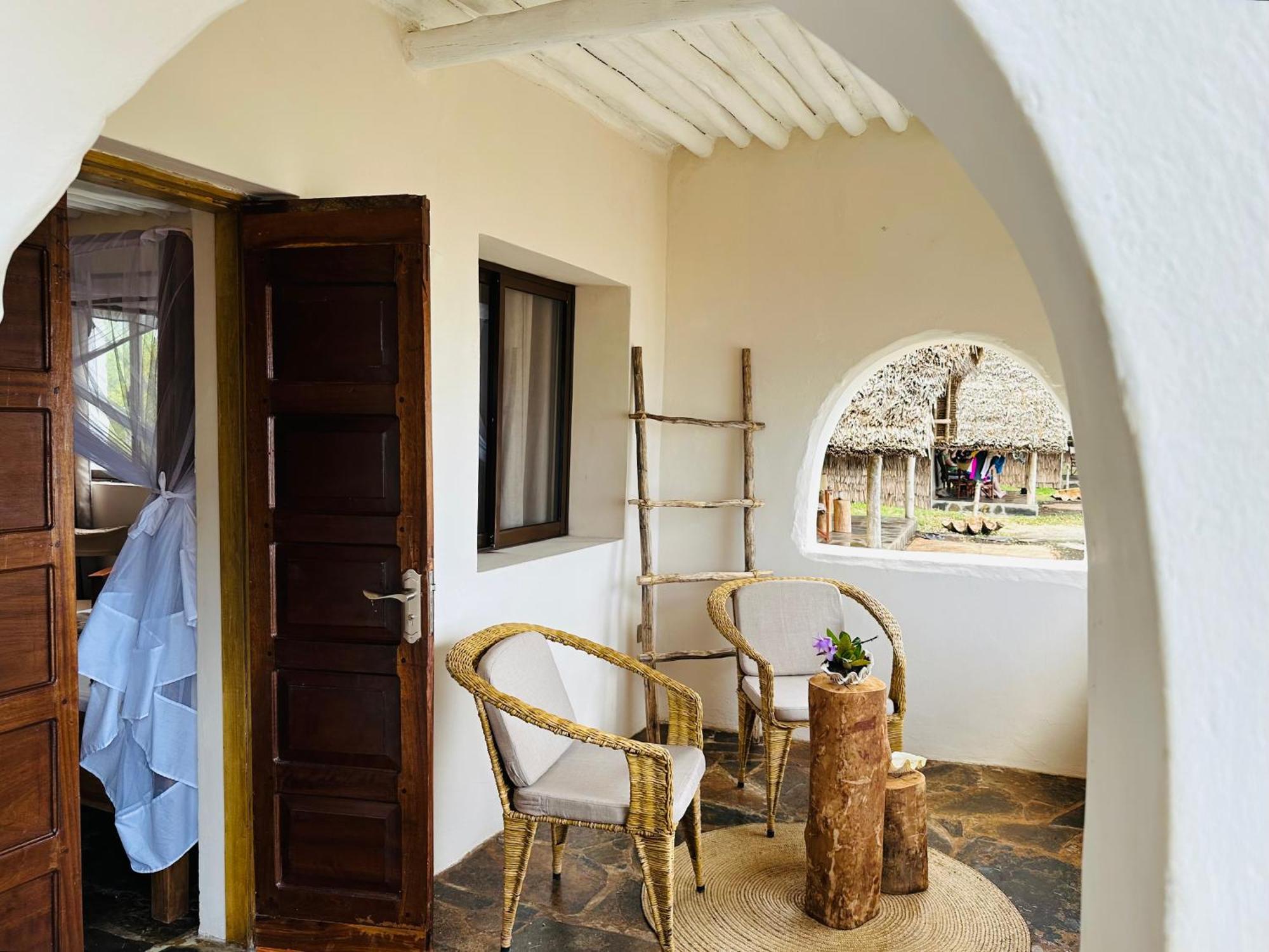 Mwazaro Beach Lodge Shimoni Habitación foto